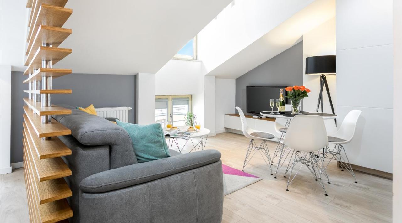 Topolowa 8 Apartments By Let'S Cracovia Esterno foto